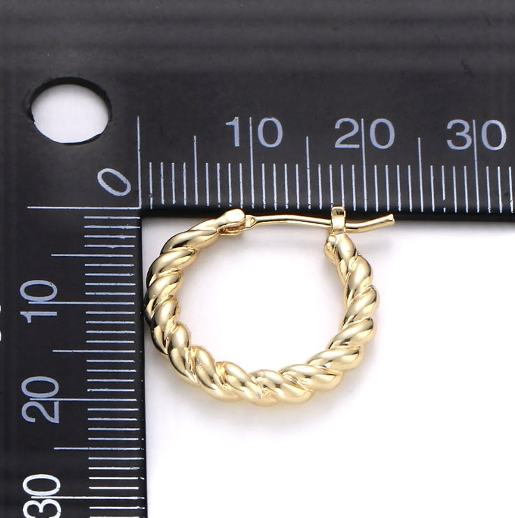 Everyday Luxury Hoop